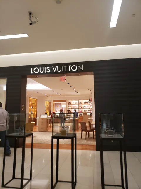 Louis Vuitton San Antonio Saks