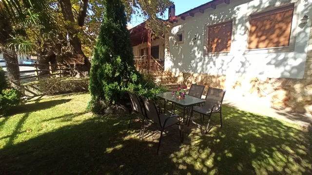 Ξενώνας Πλάτων Guesthouse Platon