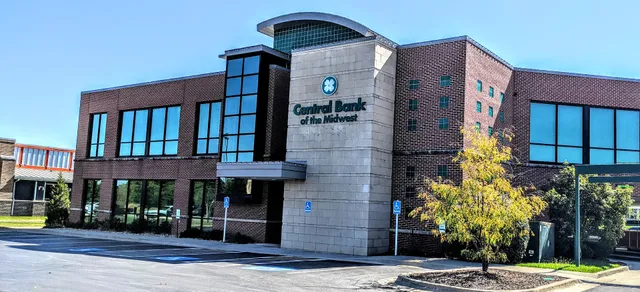 Overland Pointe Marketplace