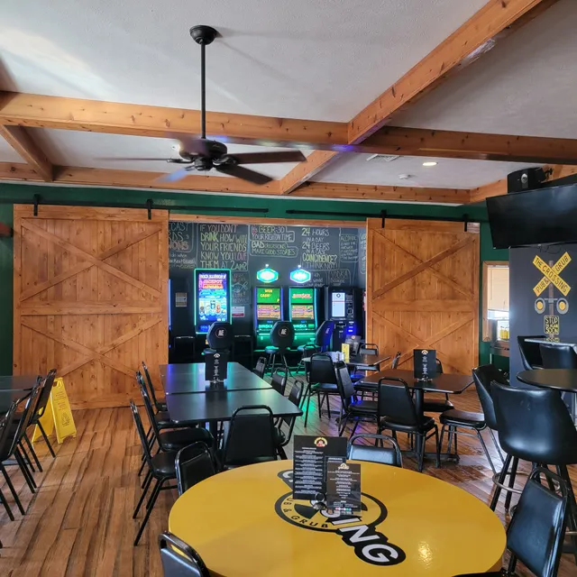 The Crossing Pub and Grub