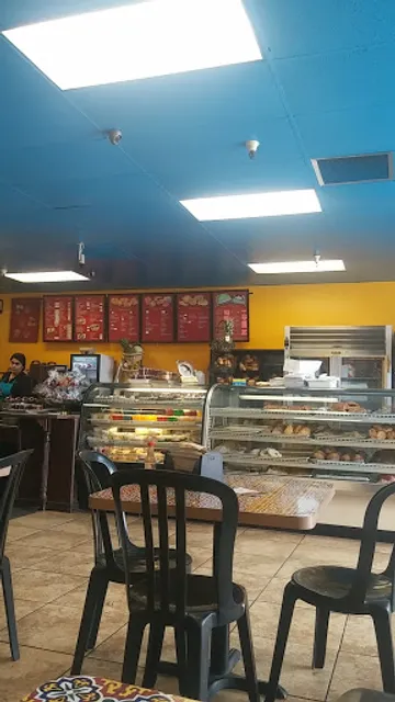 La Plaza Bakery