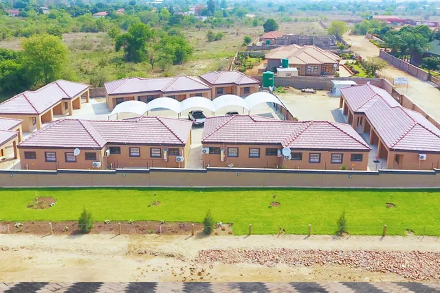 Kulani Country Lodge