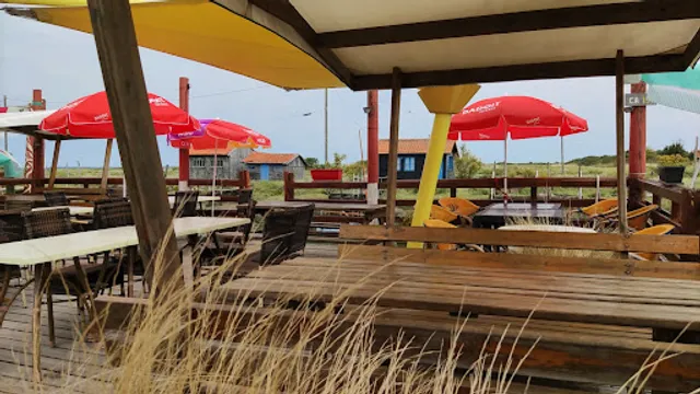 Le Ponton Daugy Charline