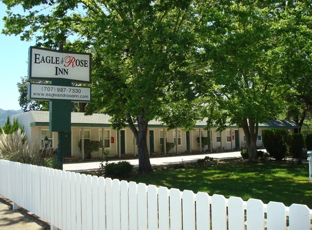 Eagle & Rose Inn