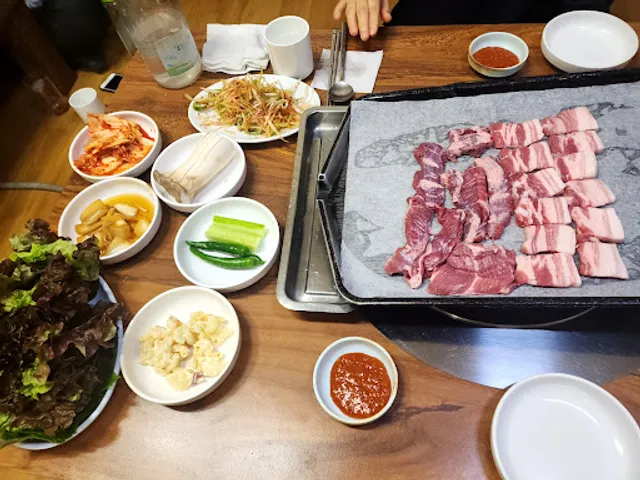 돈우촌정육식당