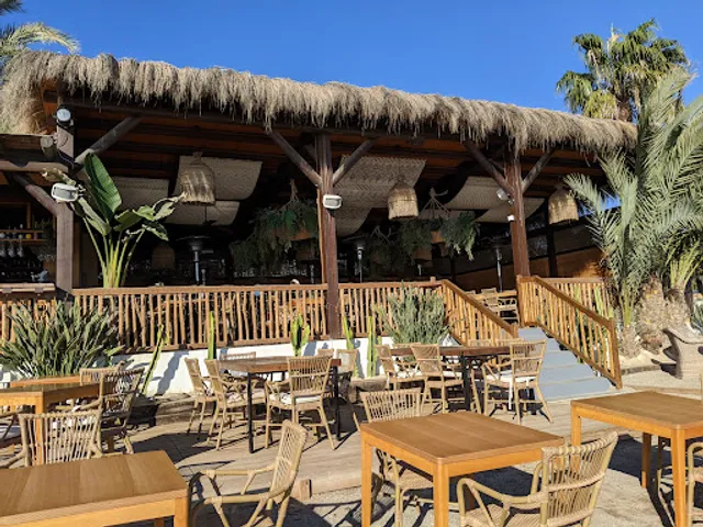 Kontiki Beach Restaurant