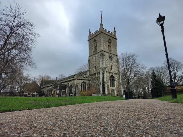 St Dunstan's Churchyard