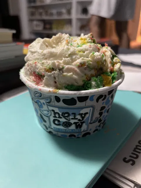 Holy Cow Ice Cream Cafe