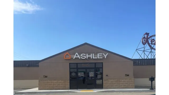 Ashley Store
