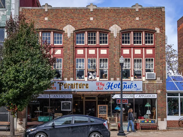 2nd Chance Furniture, Antiques and Collectibles