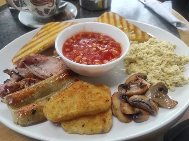 Leo's Caffe Lounge - Chingford