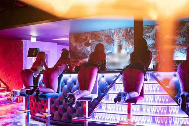 Stuttgart Saunaclub ist jetzt FKK Flamingo Island