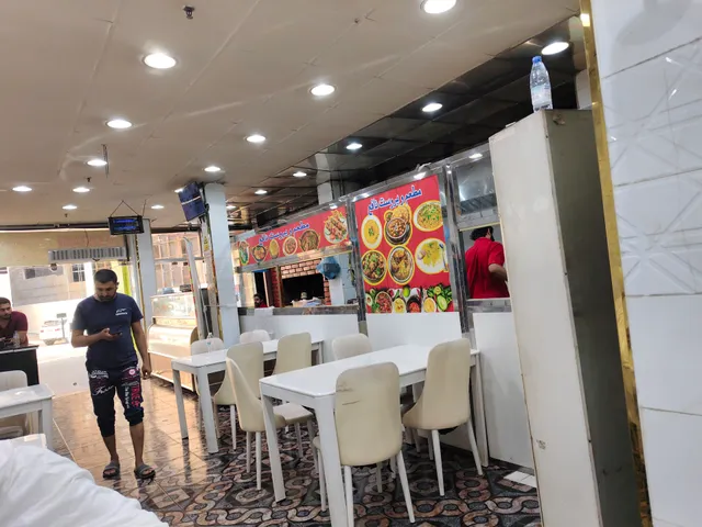 مطعم أكل باكستاني نافع (Pakistani Restaurant)