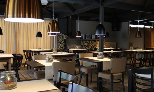 Restaurant 'Bei os op de Camping'