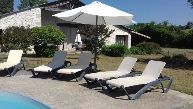 Domaine Rimbes - 2 gites - 6 & 10 pers