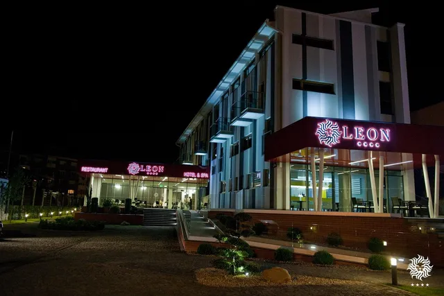 Leon Hotel