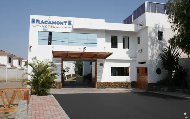 Hotel Bracamonte