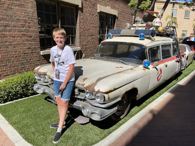 Overland Gate Sony Picture Studios