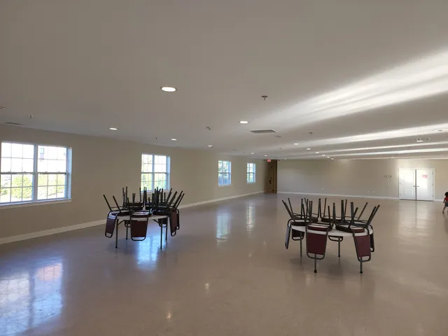 Helmetta Community Center