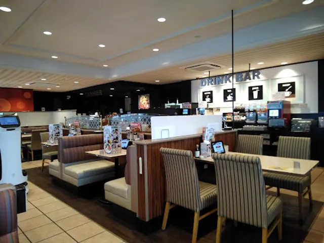 ガスト 永犬丸店