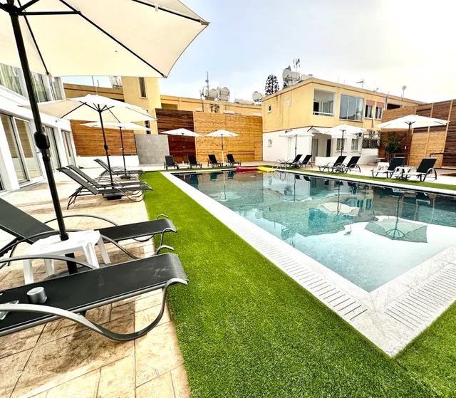 Sun Plaza Suites | Adults Only