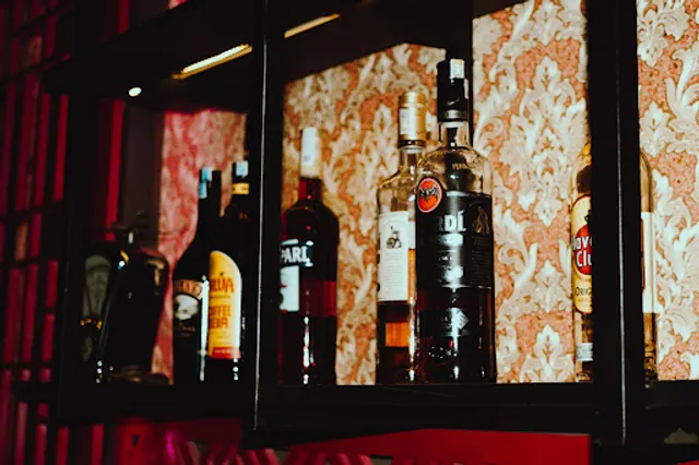 Kong 72 Speakeasy | Eat, Play, Love