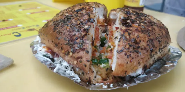 Vikram Bhai Chavda Food Zone