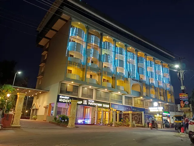 Hotel Madhuvan Serai