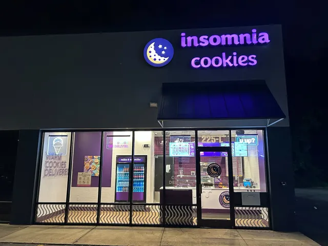 Insomnia Cookies