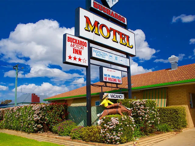 Buckaroo Motor Inn