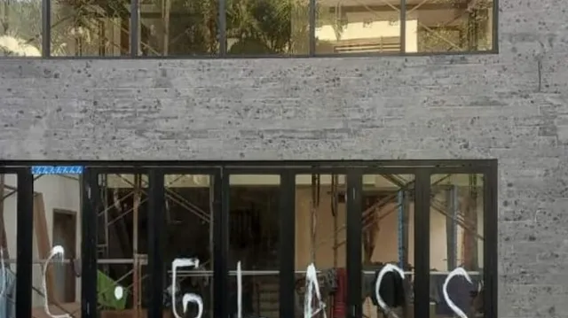 Kaca+Alumunium Bali (Uc glass)