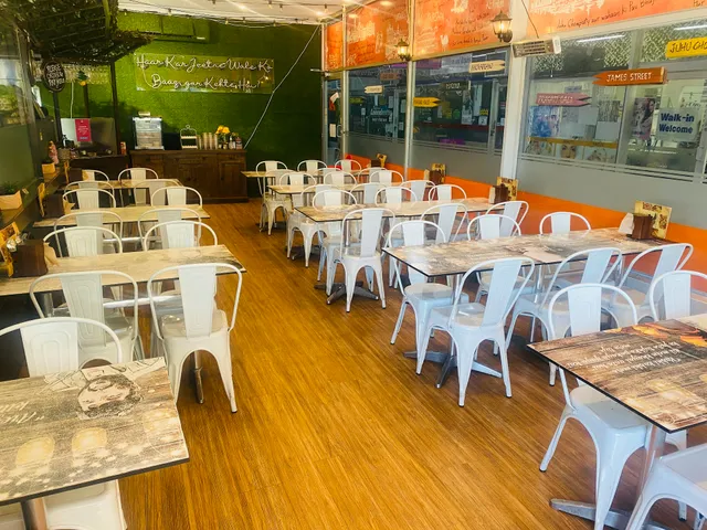 The Gulmohar Tree Restaurant - Authentic Indian Cuisine