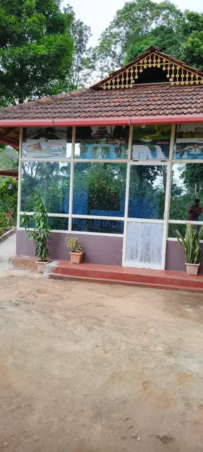 Bluemoon homestay coorg-MADIKERI.