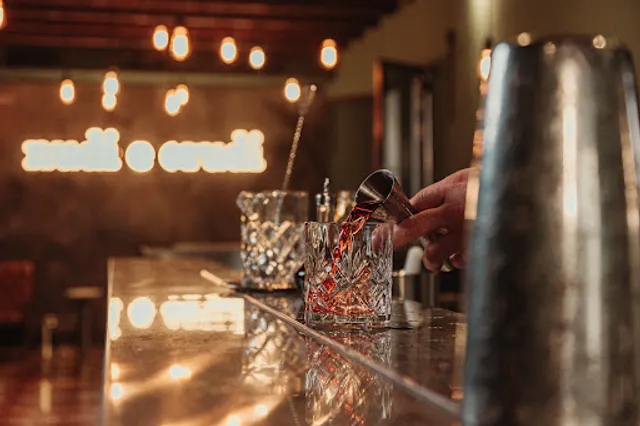 nudi e crudi Cocktail Club