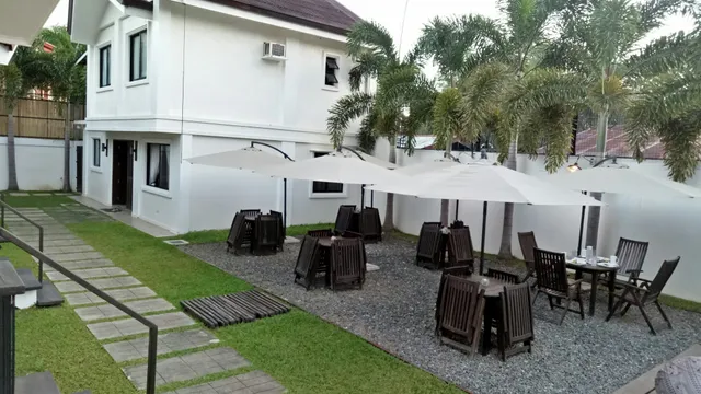 Cleon Villas Pension