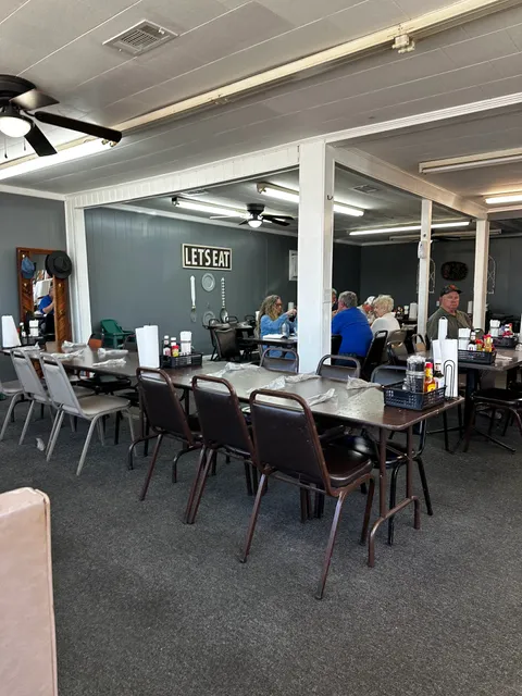 A J's Country Kitchen