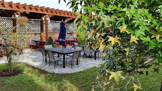 Coasters Pub & Biergarten.