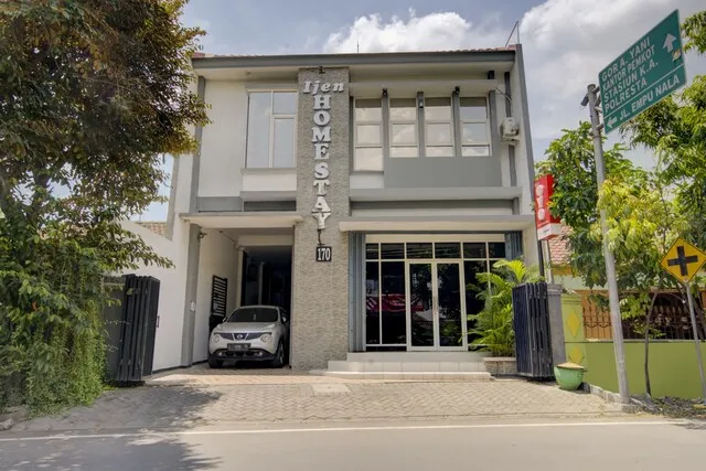 Ijen Homestay Mojokerto RedPartner