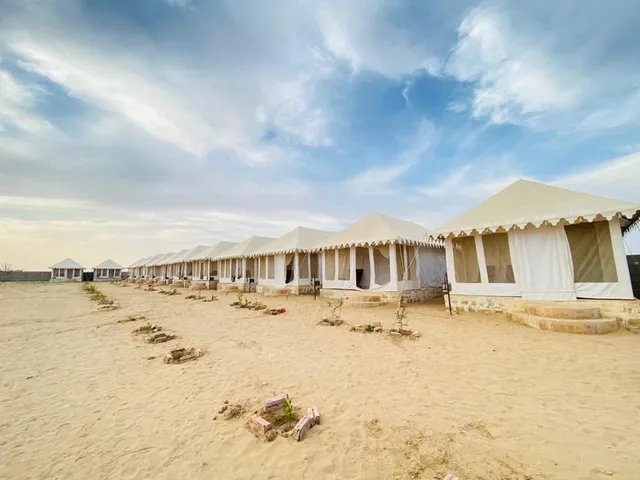 Hotel Ganga Wild Desert safari