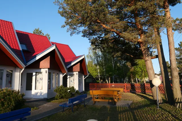 TRYS PUŠYS kotedžai ir apartamentai Šventojoje