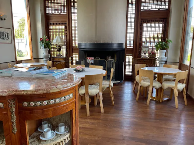 Pasta and Cake, Coffea Arabica