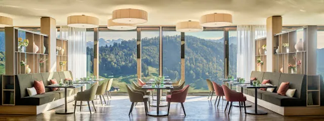 Verbena Restaurant & Bar