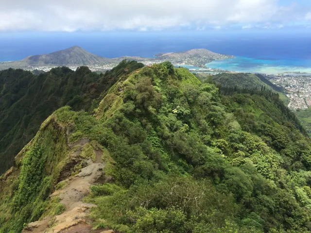 Kuliʻouʻou Summit