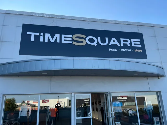 Times square chasseneuil