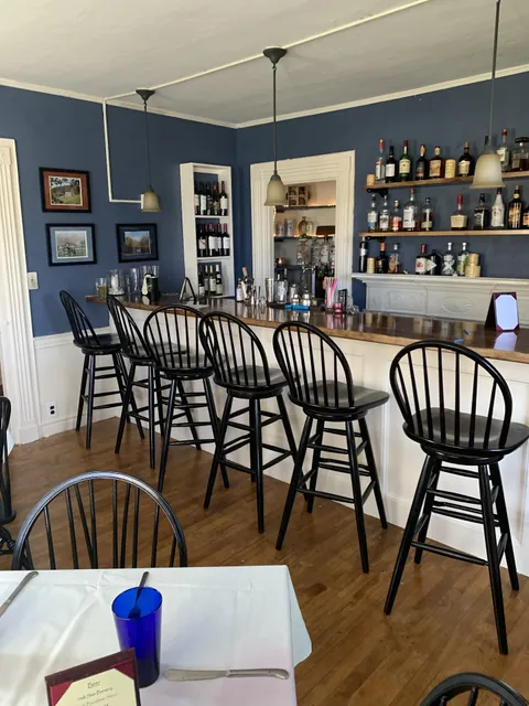 Leslie's Tavern At Rockingham