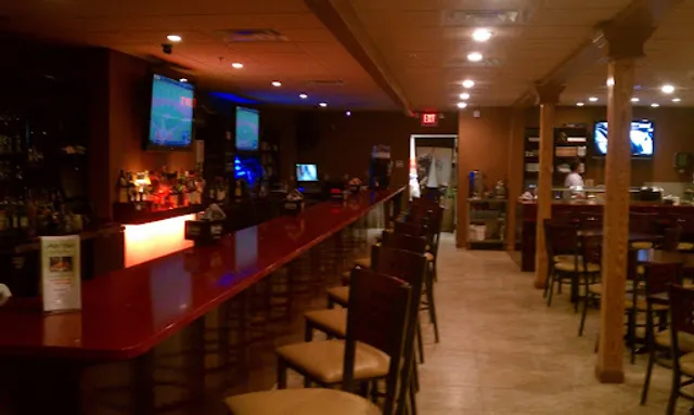 Mai Tai Bar and Sushi Restaurant