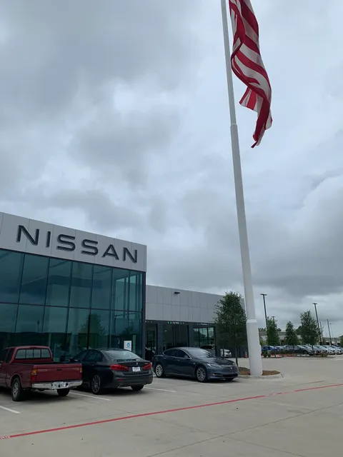 Clay Cooley Nissan of Irving - Service