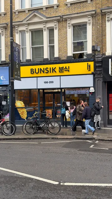 Bunsik Earls Court