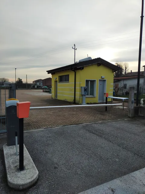 Area Sosta Camper Libiola di Serravalle a Po