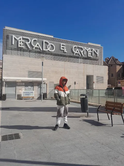 Mercado del Carmen - Cafetería Bar - Pescaíto Frito